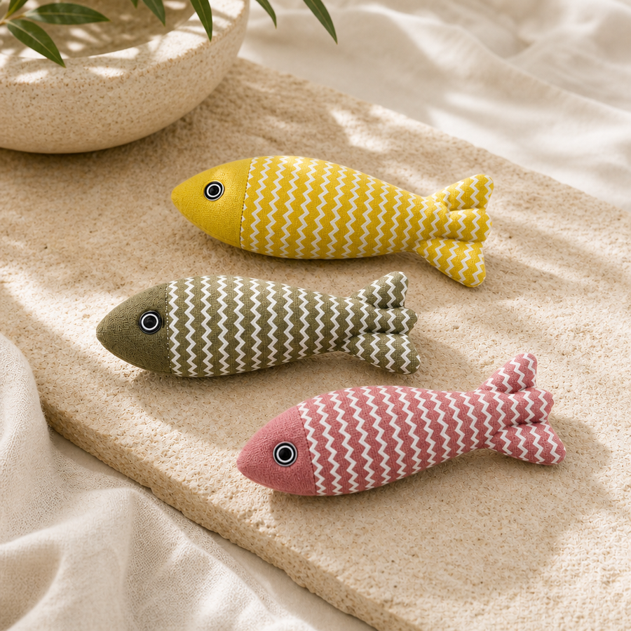 Pet Mint Fish Catnip Toy — All Ages - G1